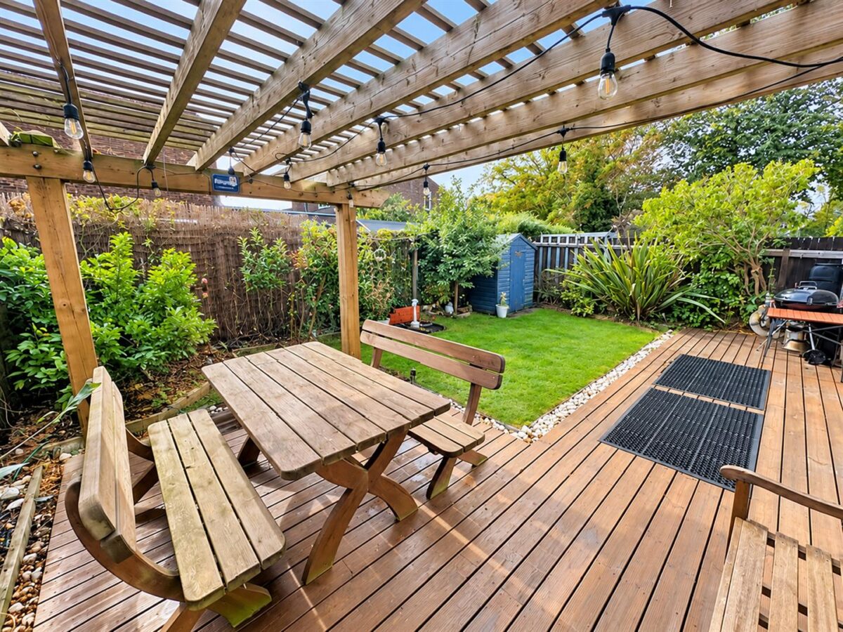 Minden Close, Corby