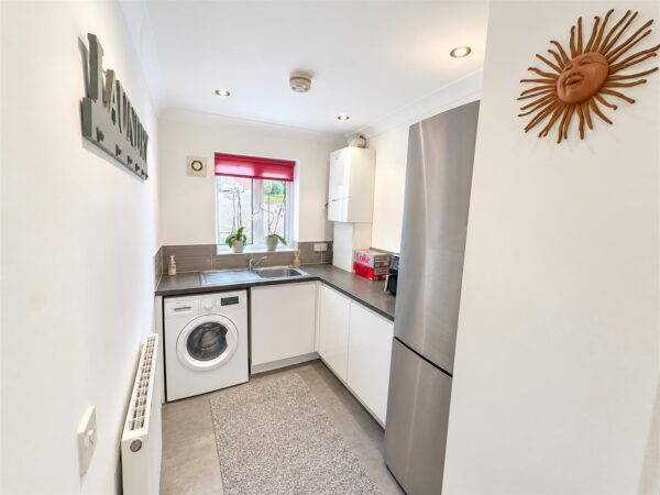 Beech Close, Desborough, Kettering