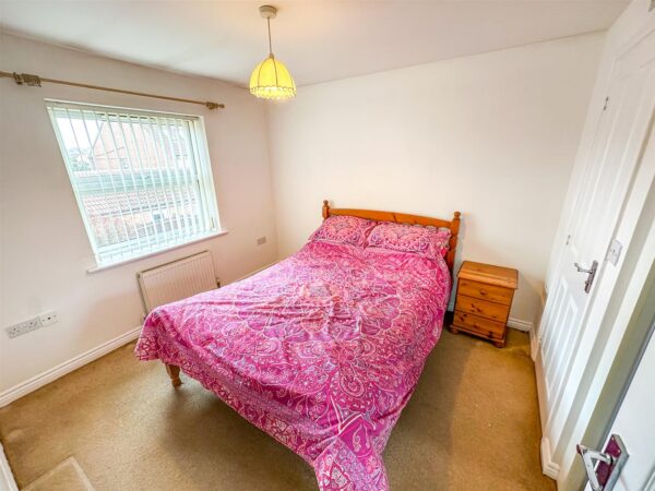 Lark Close, Corby