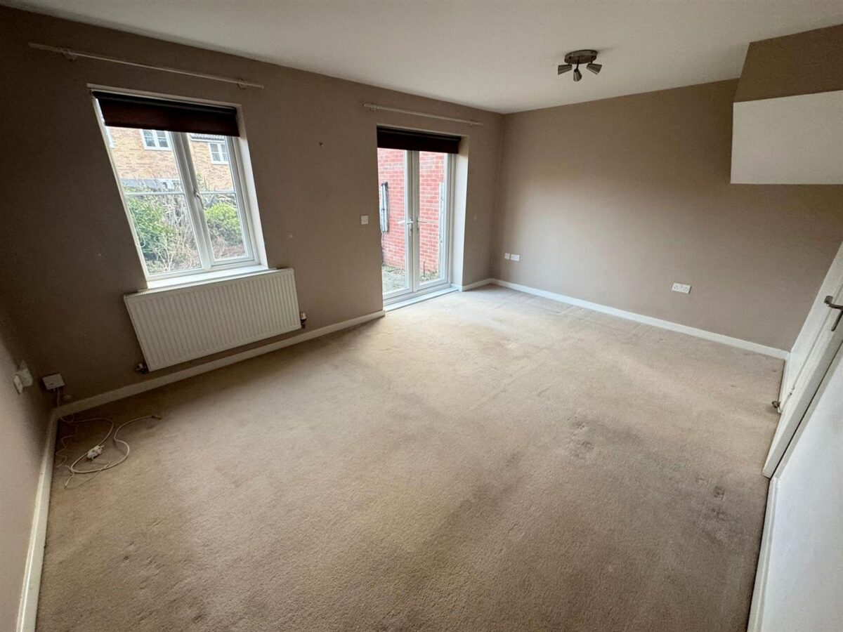 Dewar Close, Corby
