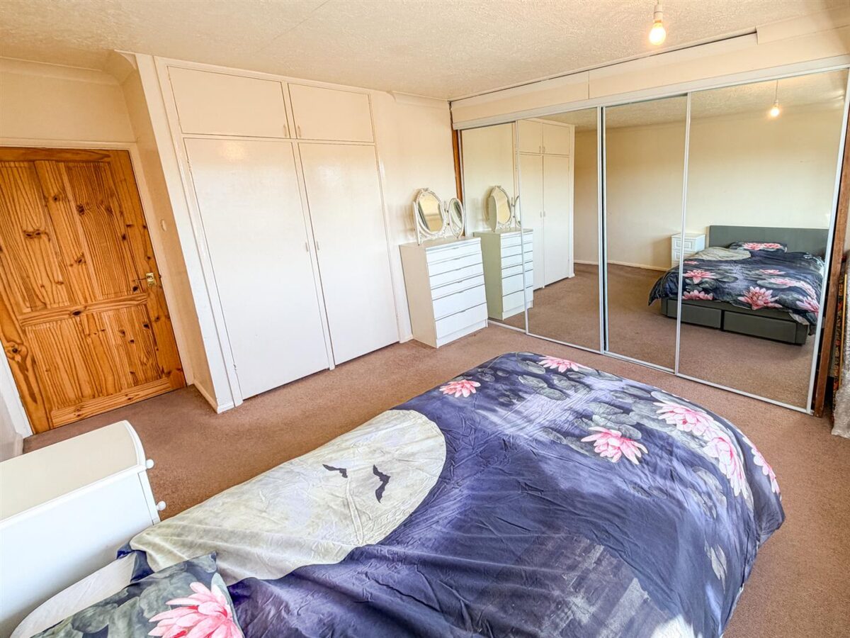 Norway Close, Corby