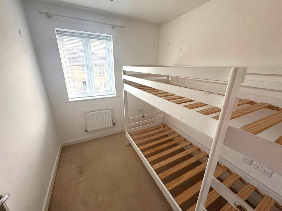 Dewar Close, Corby