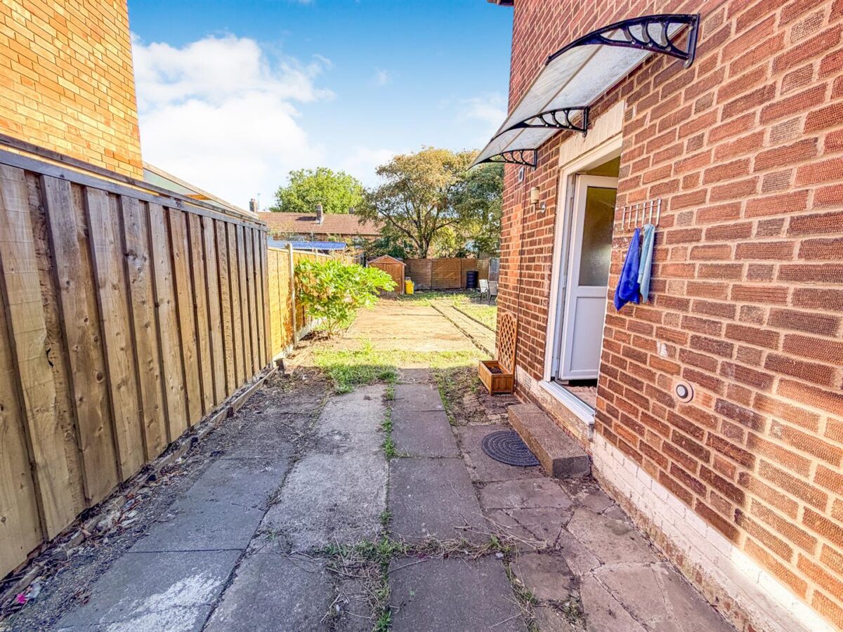 Nasmith Avenue, Corby