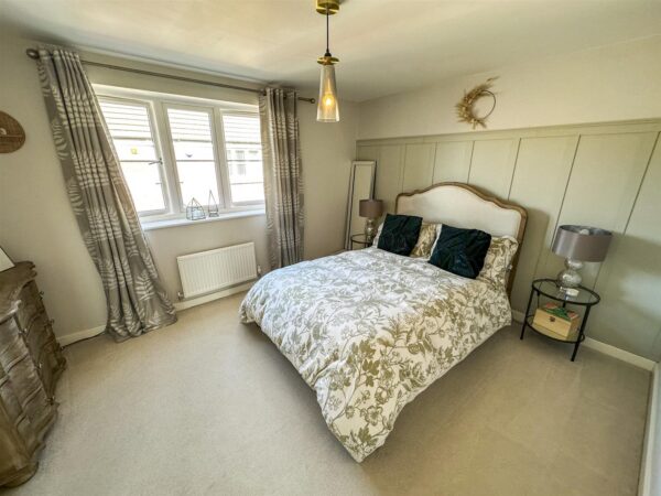 Bowman Road, Weldon, Corby