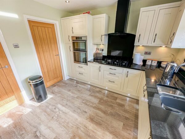 Little Meadow, Great Oakley, Corby