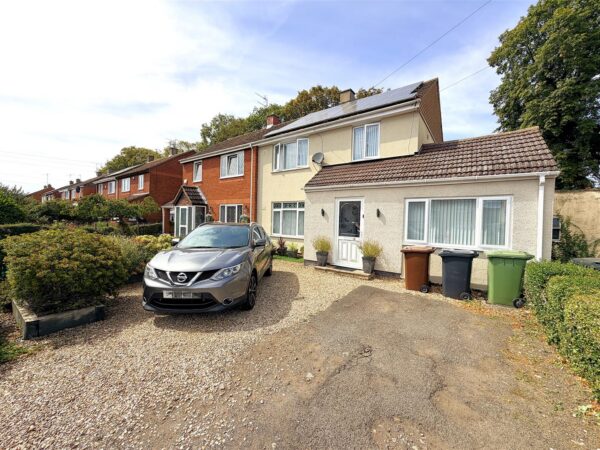 Willow Brook Road, Corby