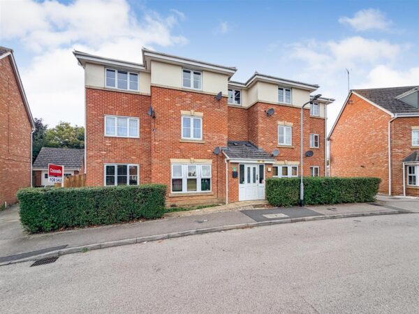 Fontwell Crescent, Corby