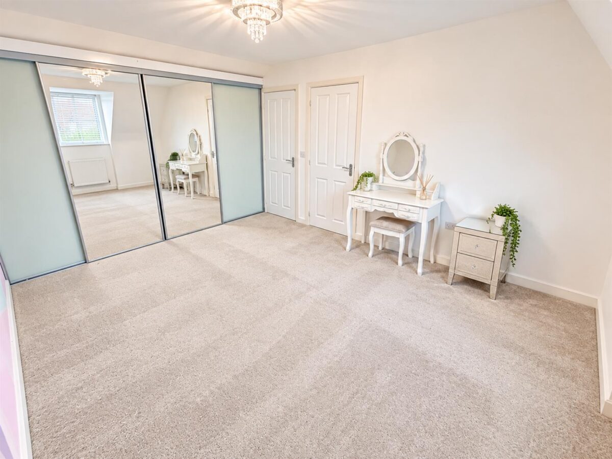 Windermere Drive, Corby