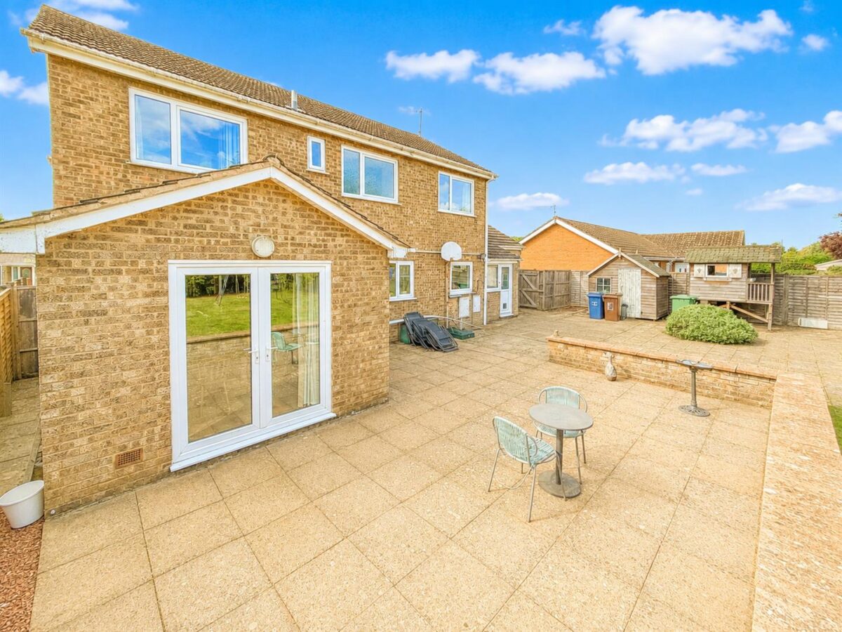 Norway Close, Corby