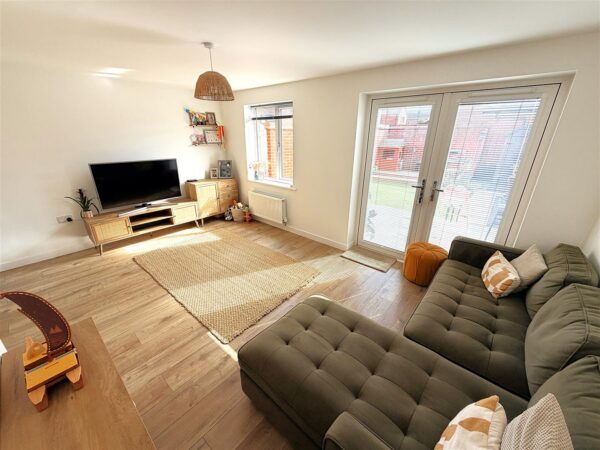 Bowman Road, Weldon, Corby