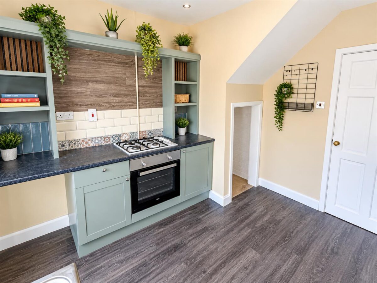 James Watt Avenue, Corby