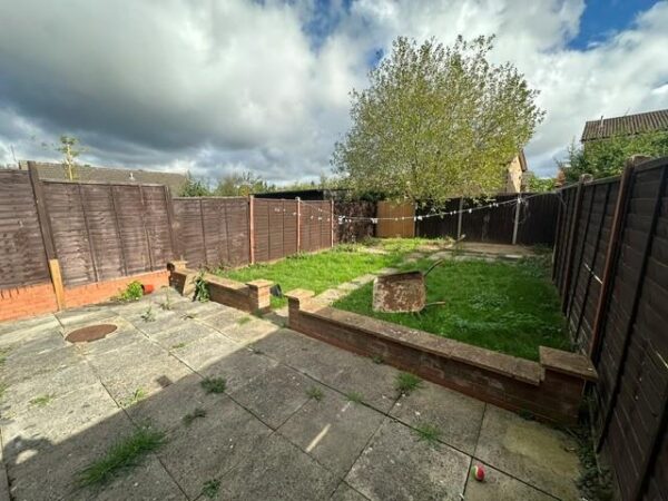 Berneshaw Close, Corby