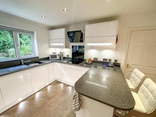 Beech Close, Desborough, Kettering