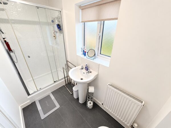 Windermere Drive, Corby