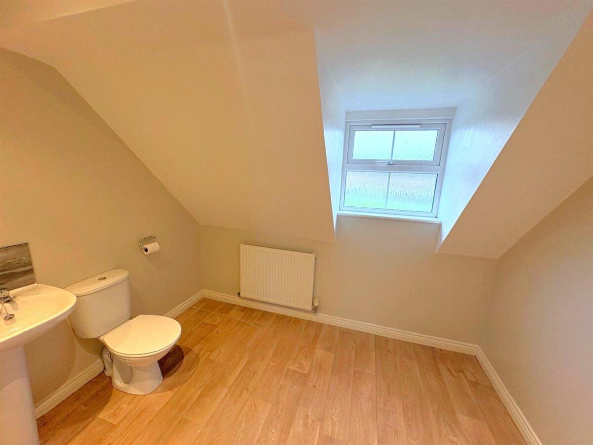 Siskin Close, Corby