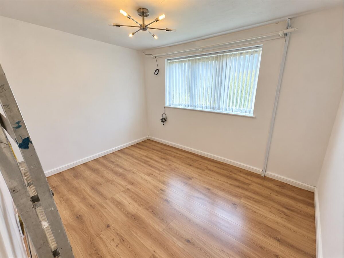 York Road, Corby
