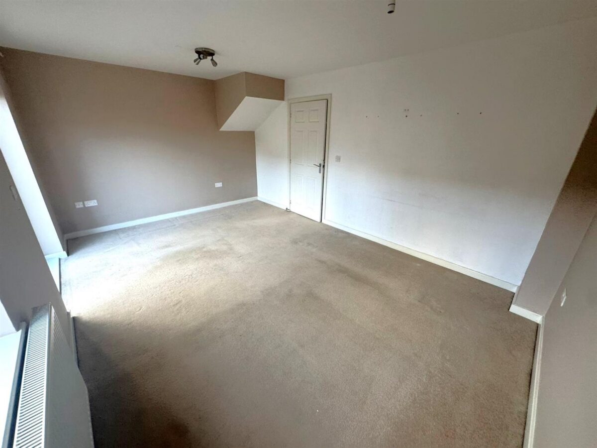 Dewar Close, Corby