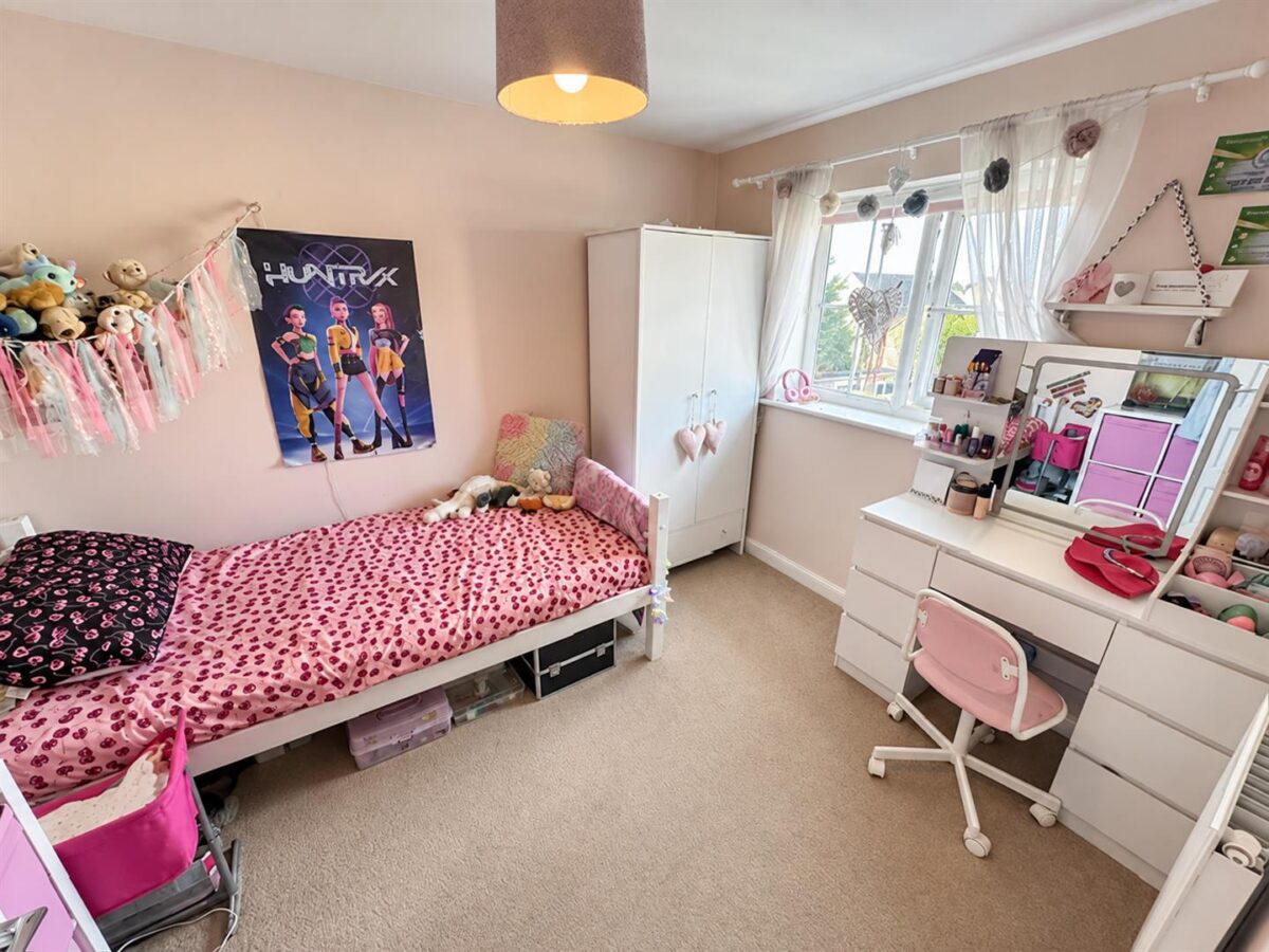 14 Michaels Drive, Corby, NN17 5FW, CORBY