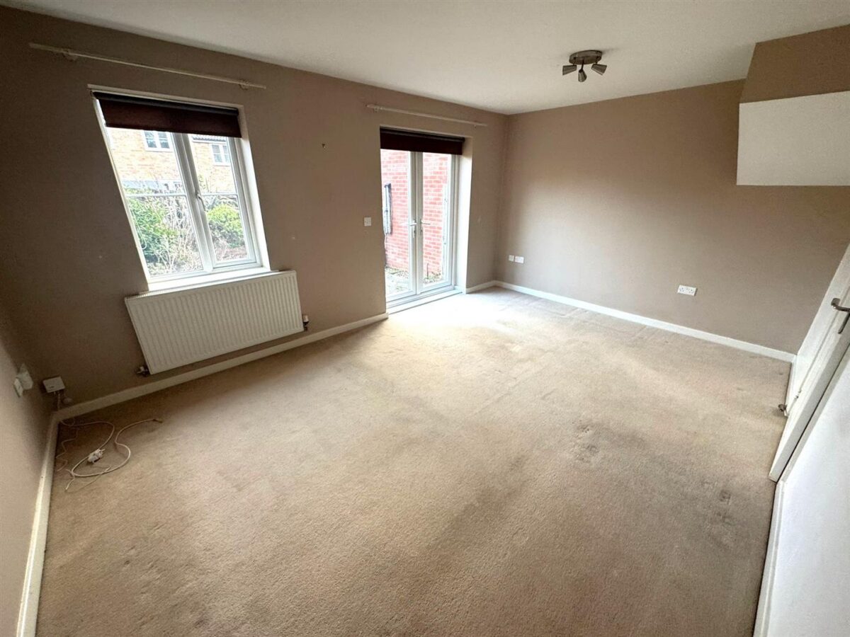 Dewar Close, Corby