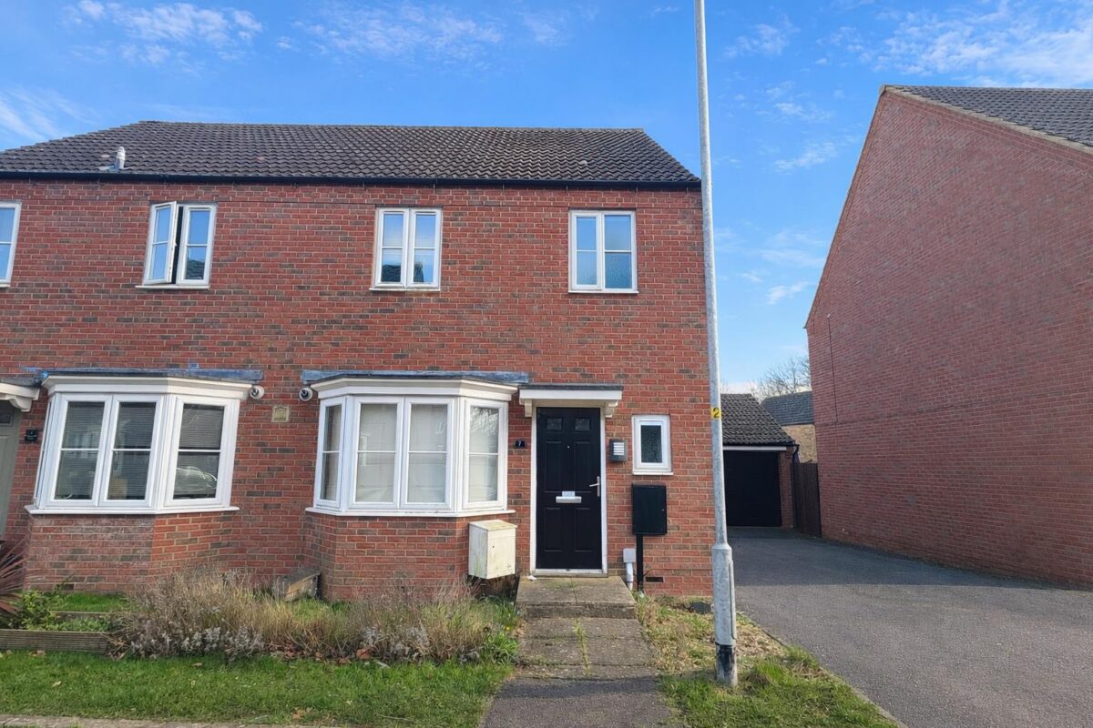 Dewar Close, Corby