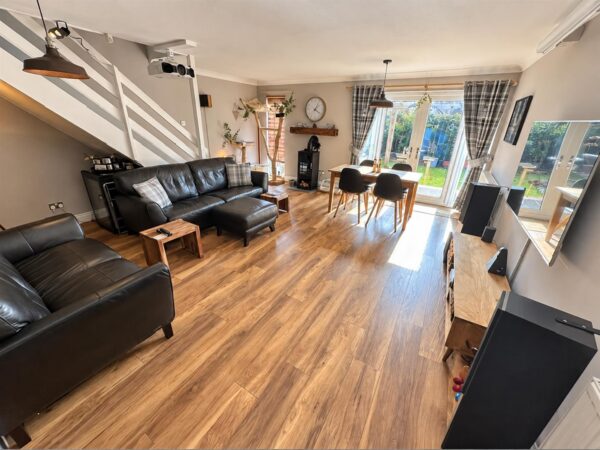 Minden Close, Corby