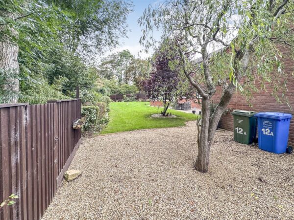 Beech Close, Desborough, Kettering