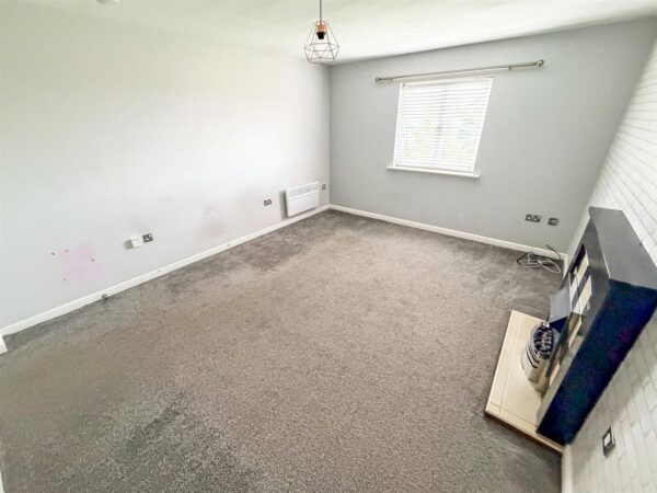 Fontwell Crescent, Corby