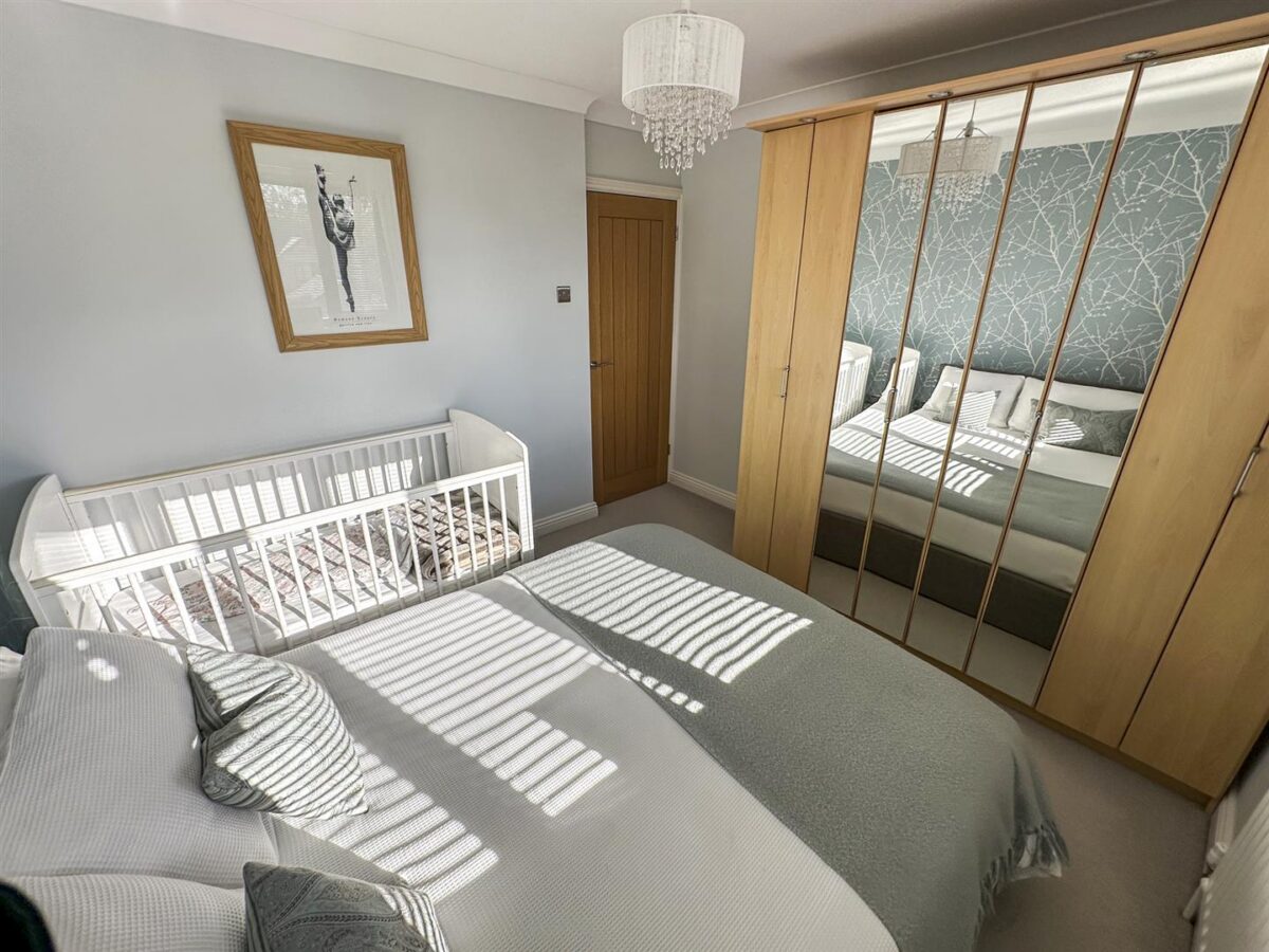 Little Meadow, Great Oakley, Corby