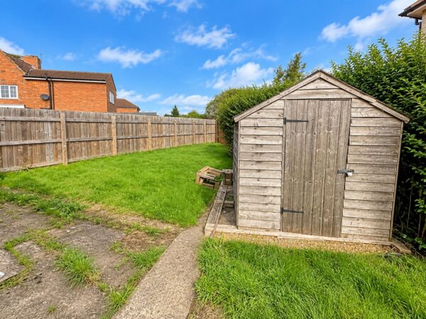 Westfields Road, Corby