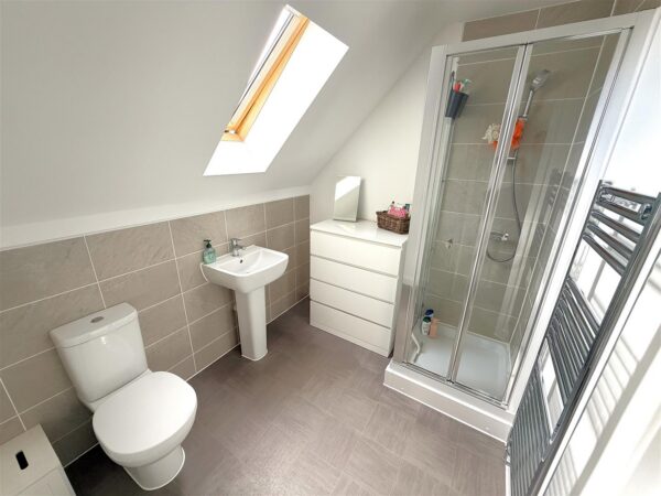 Bowman Road, Weldon, Corby