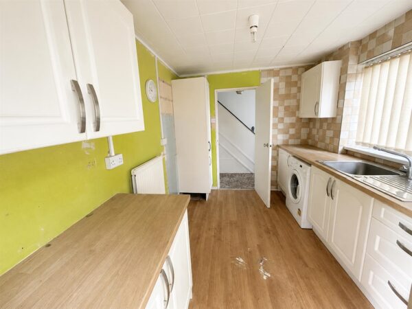 Cecil Drive, Corby
