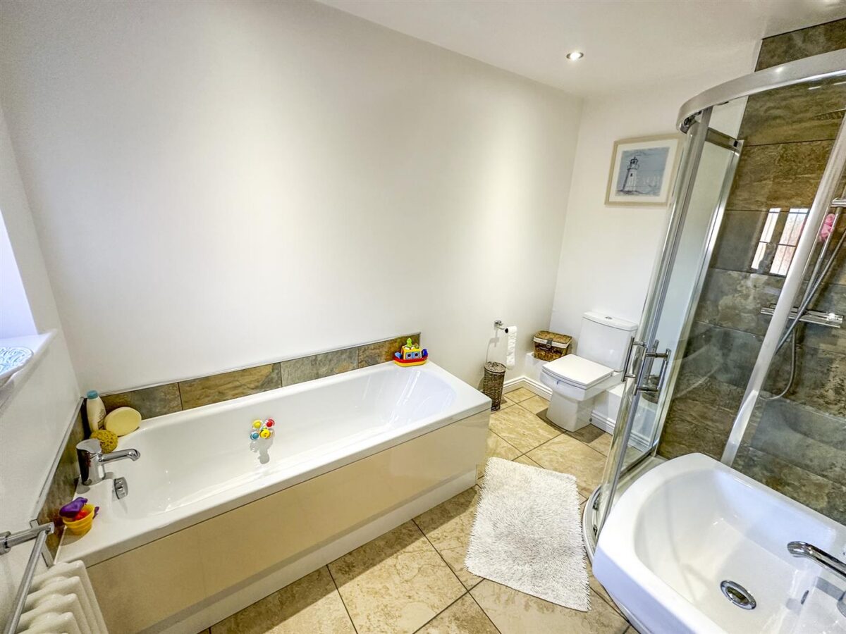 Little Meadow, Great Oakley, Corby