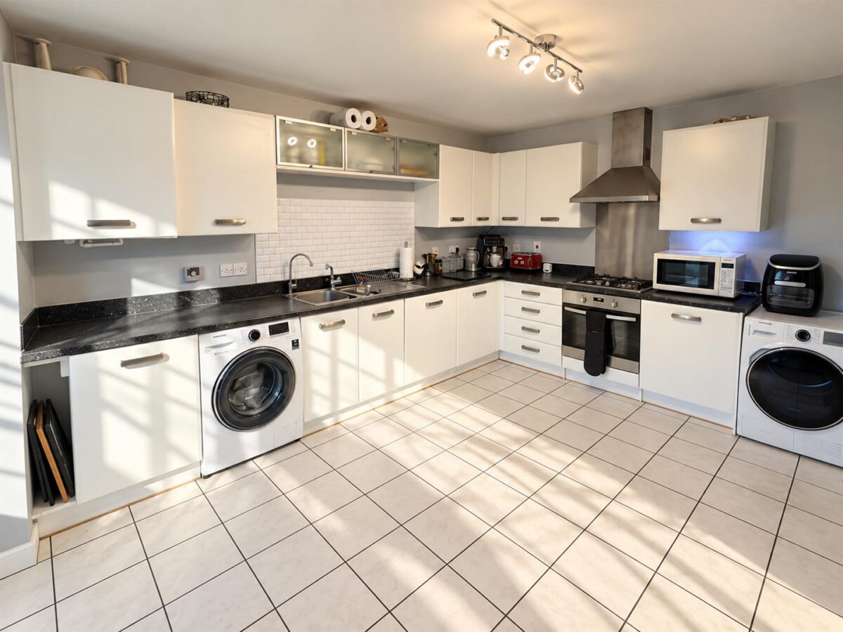 Windermere Drive, Corby