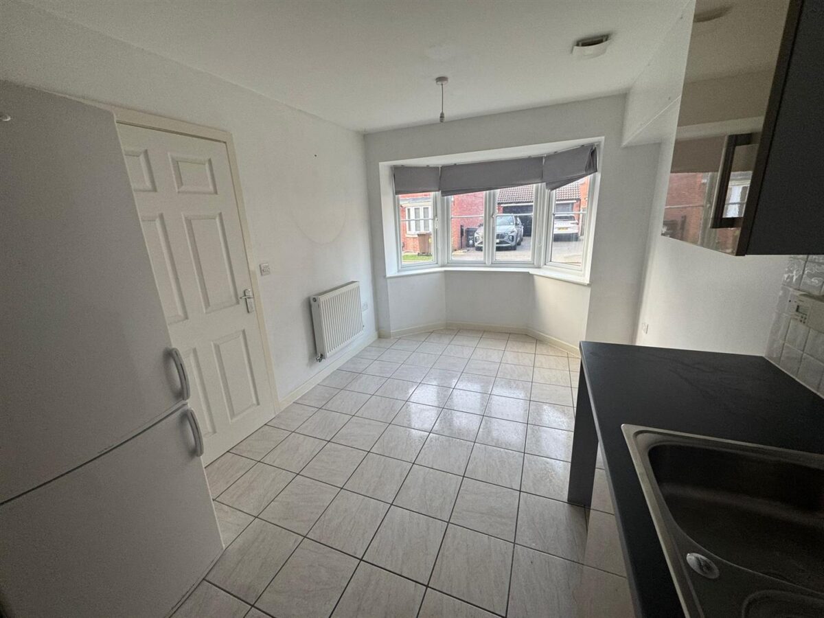 Dewar Close, Corby