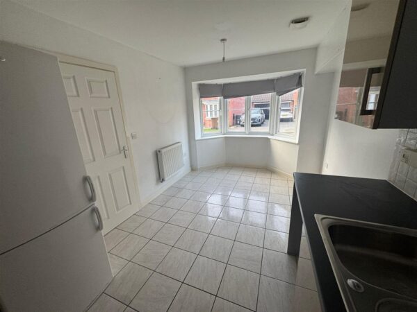 Dewar Close, Corby
