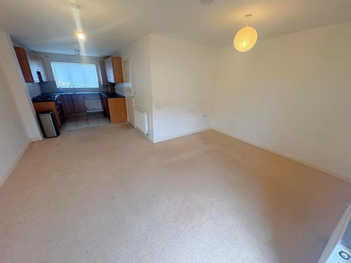 Cheltenham Road, Corby