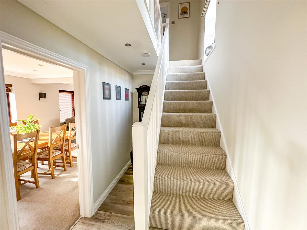 Little Meadow, Great Oakley, Corby