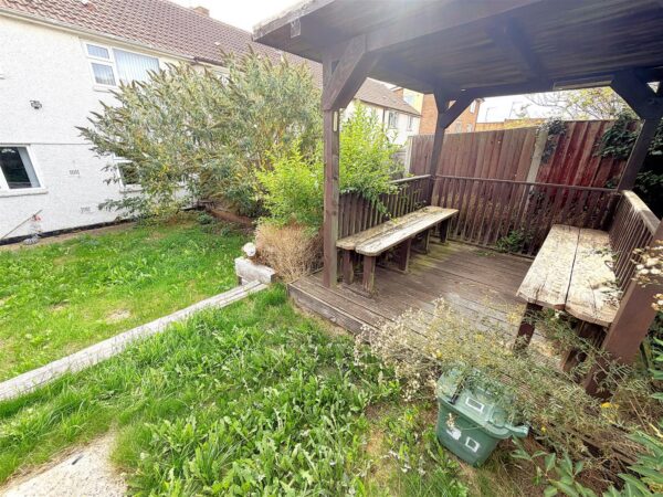 Helmsley Way, Corby