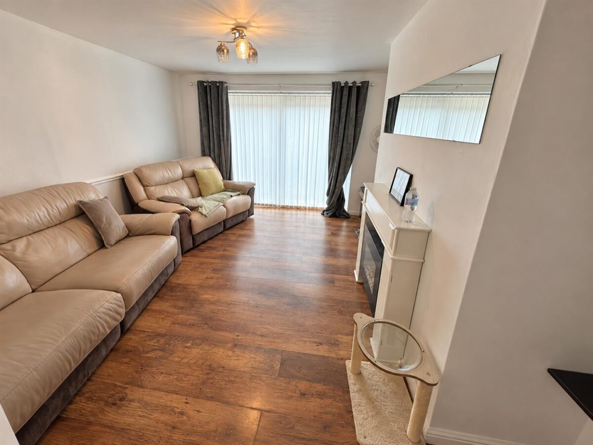 York Road, Corby