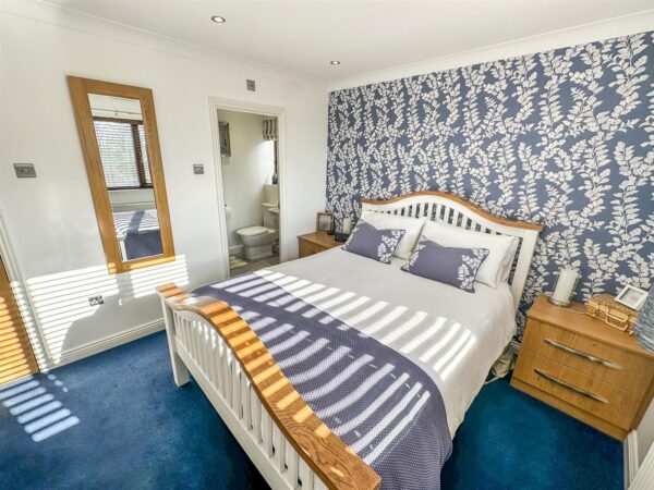 Little Meadow, Great Oakley, Corby