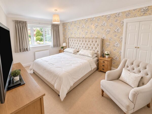 Beech Close, Desborough, Kettering