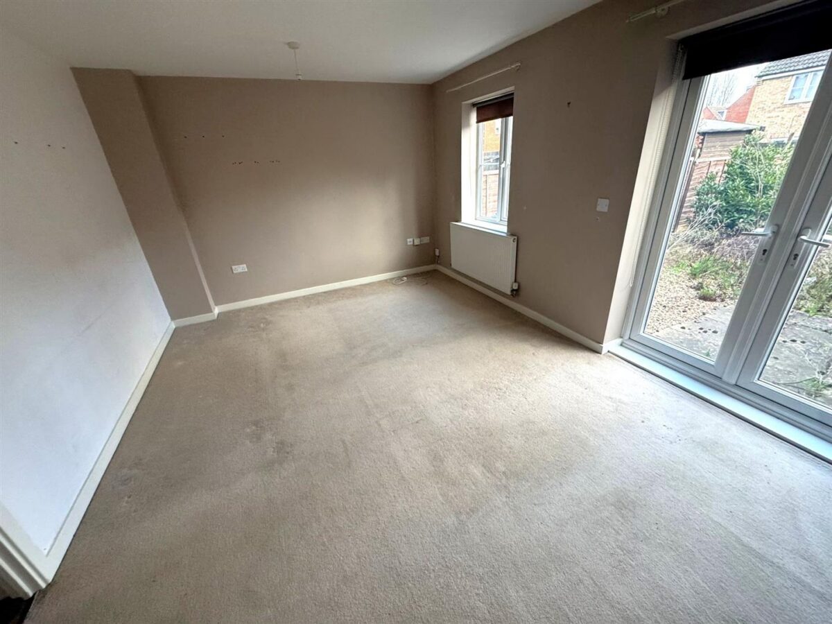 Dewar Close, Corby