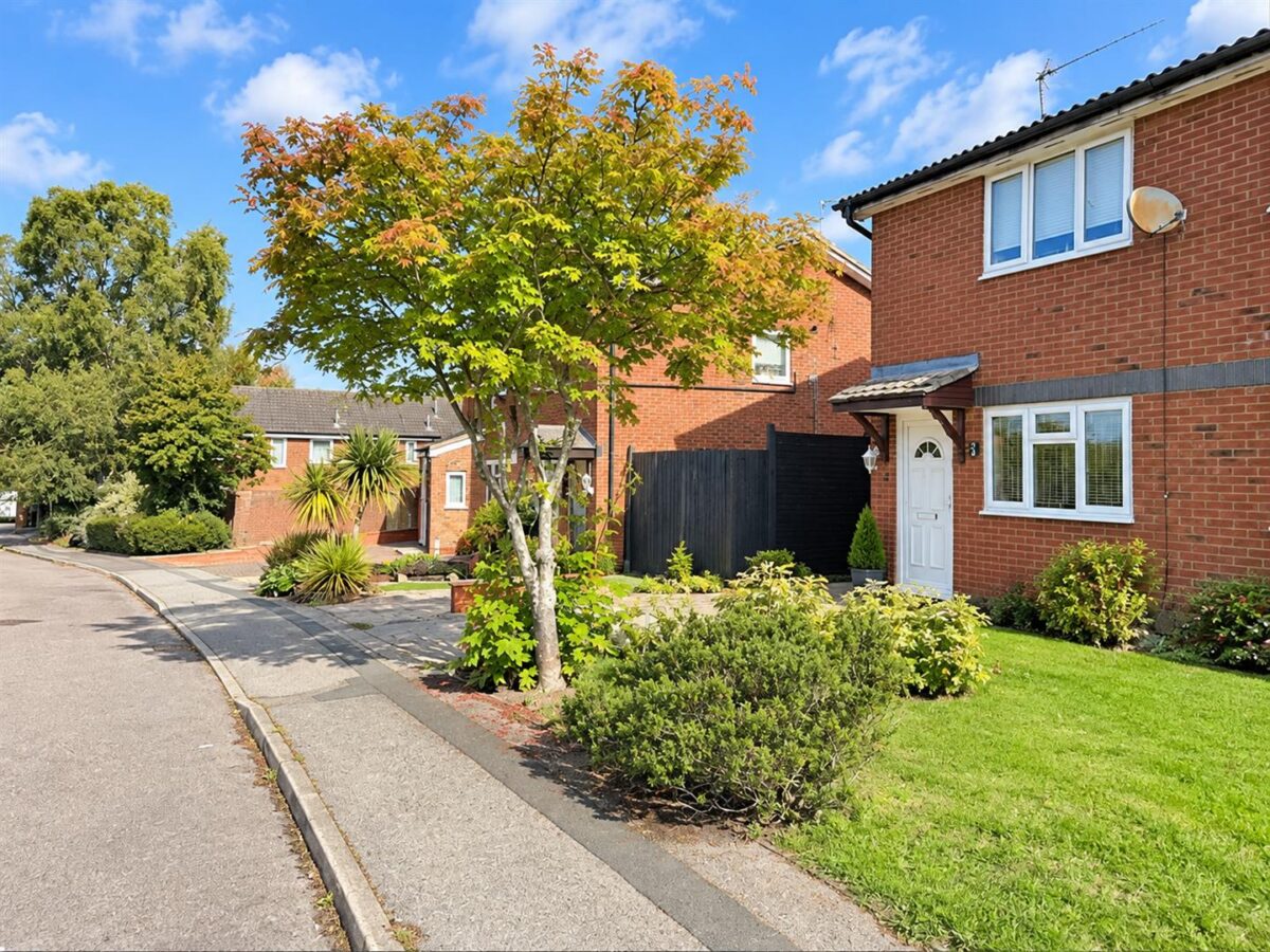 Berneshaw Close, Corby