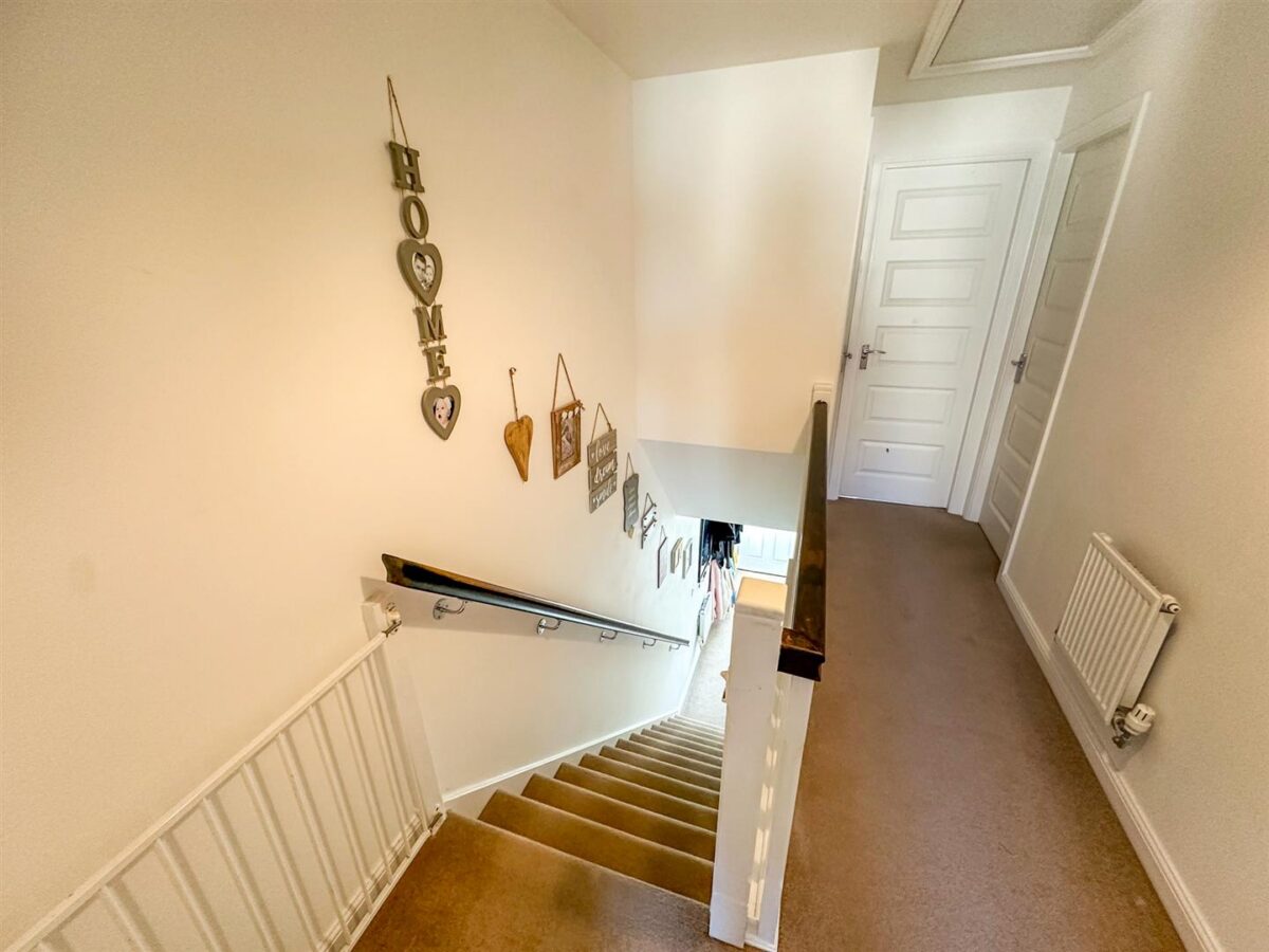 14 Michaels Drive, Corby, NN17 5FW, CORBY