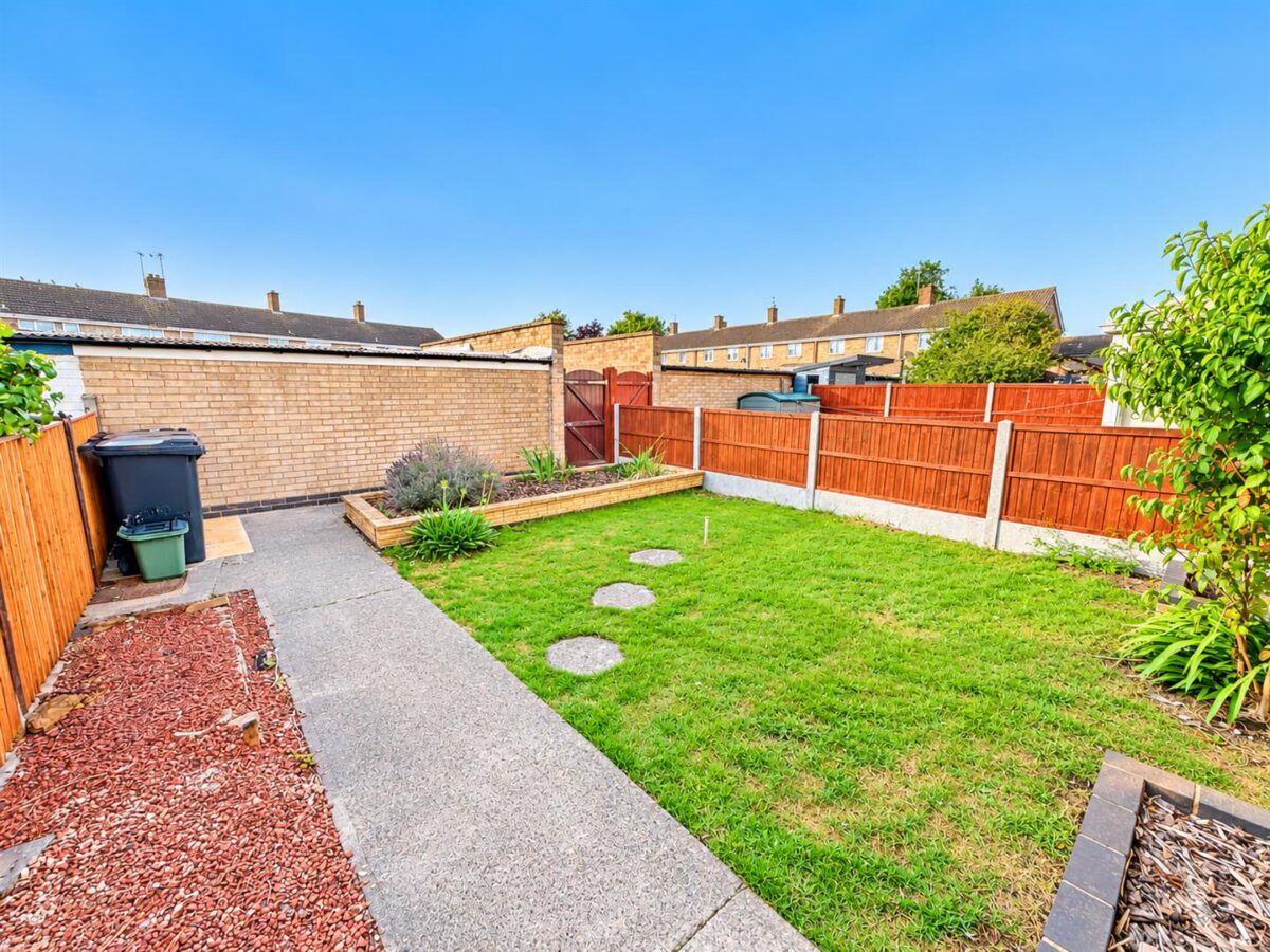 Pevensey Walk, Corby