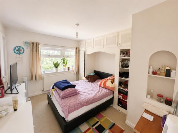 Weymouth Close, Corby