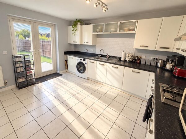 Windermere Drive, Corby