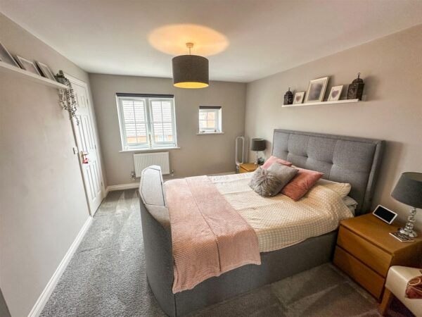 Stirling Close, Corby