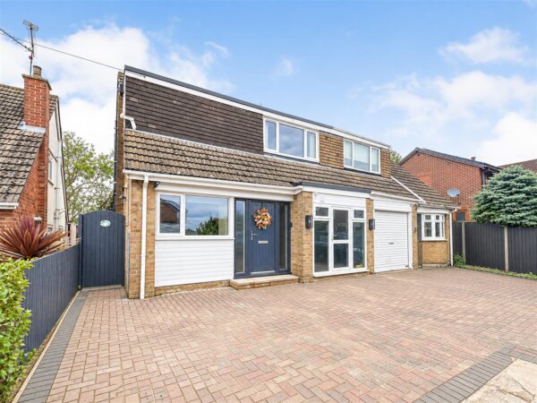 Howe Crescent, Corby