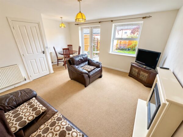 Lark Close, Corby